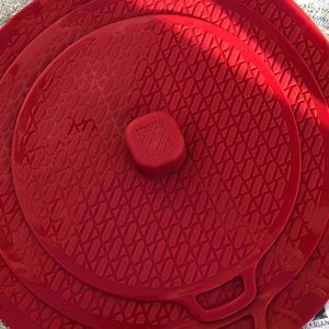 Three piece silicone lid set